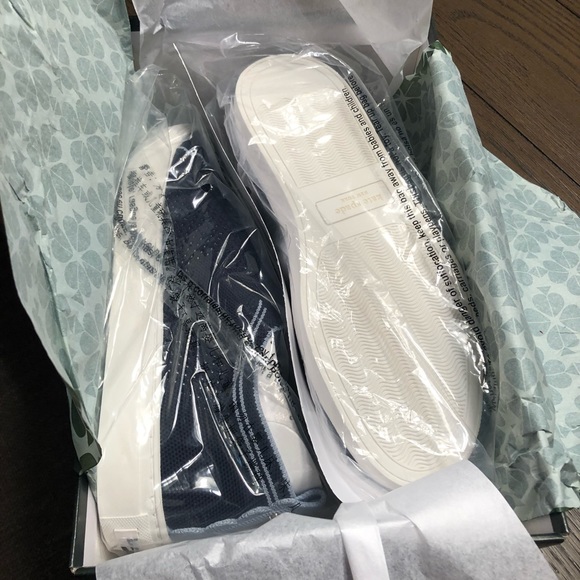 Kate Spade sneakers, size 7.5. Blue and white. - Picture 4 of 8